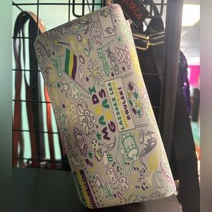 MARDI GRAS PRINT ZIPPER WALLET - MULTICOLOR